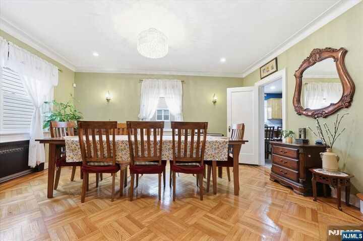 Property Photo: 118 Avenue B NJ 07002
