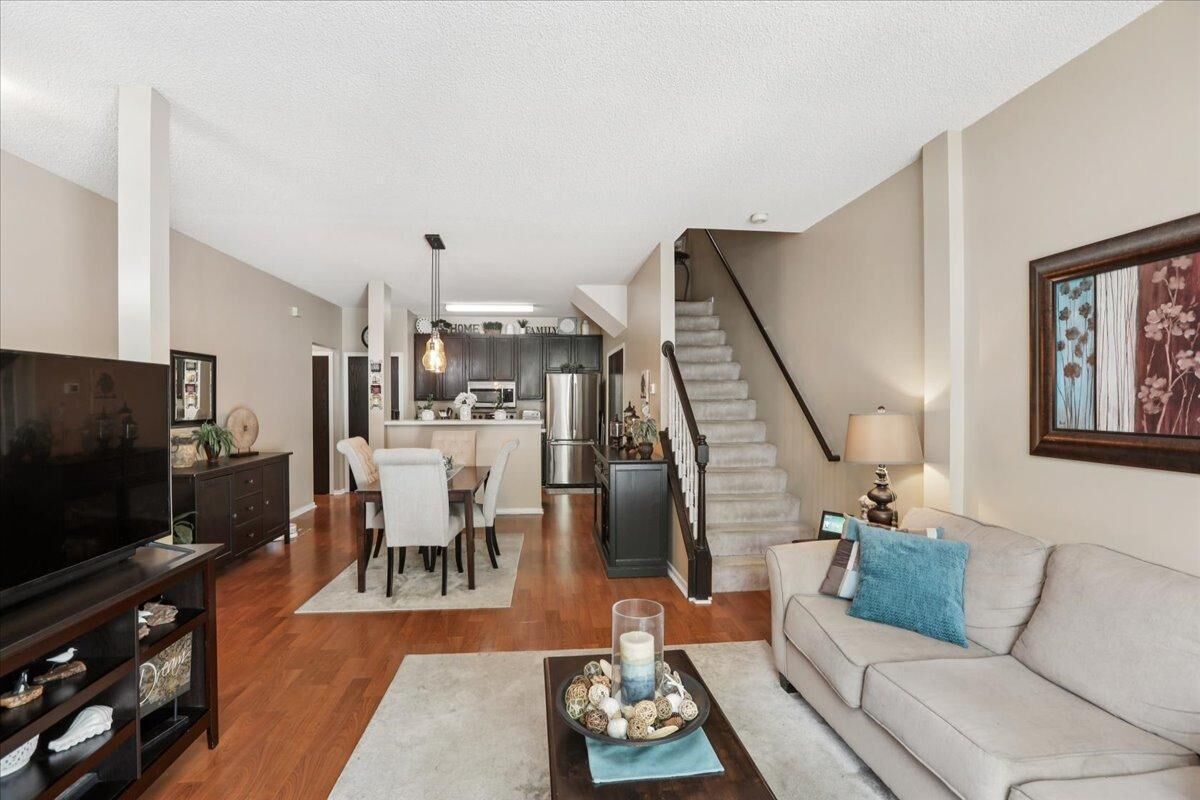 Property Photo: 15568 Gateway Path 147 MN 55124