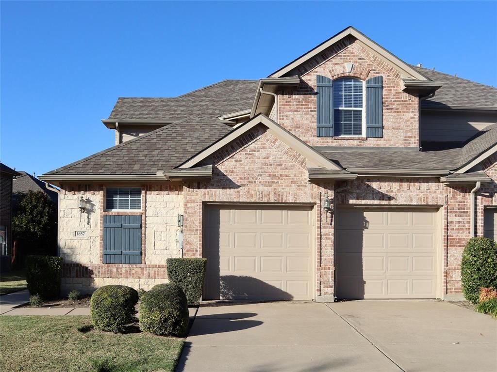 Property Photo: 1857 Sandpiper Lane TX 75007