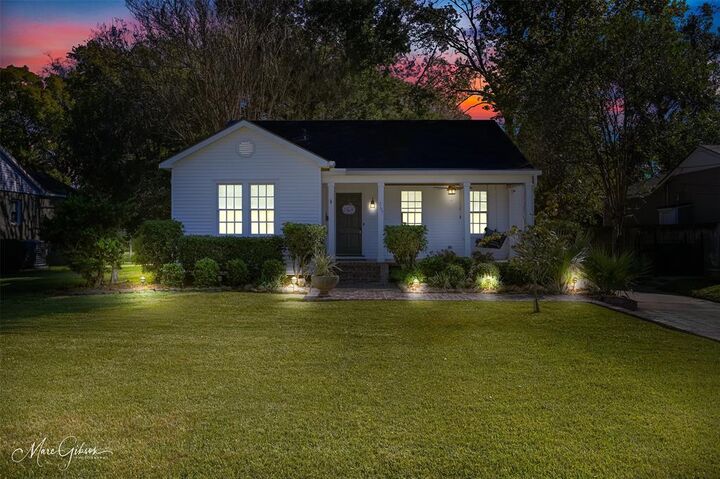 Property Photo:  257 Preston Avenue  LA 71105 