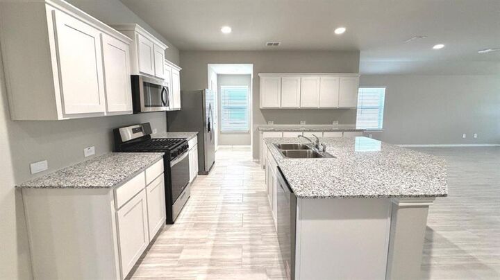 Property Photo: 10509 Dovetail Lane TX 76036