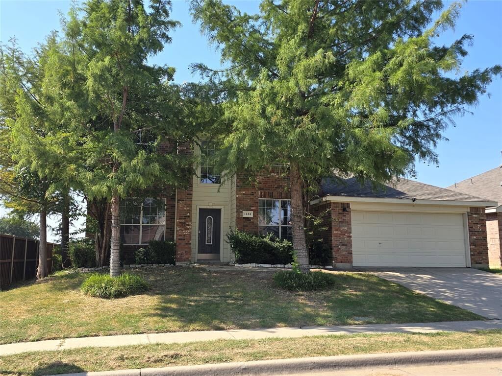 Property Photo:  1332 Pepperidge Lane  TX 76131 