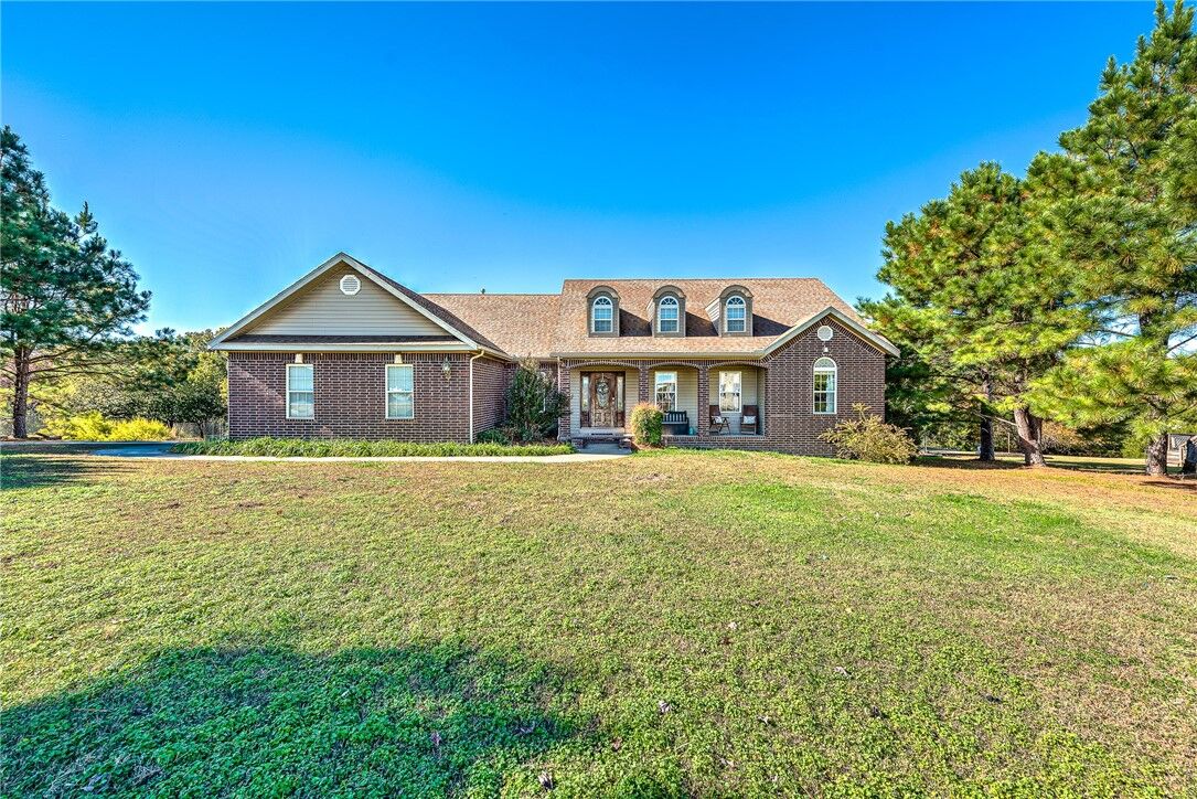 Property Photo: 461 Madison 8731 AR 72740