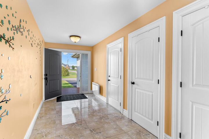 Photo de la propriété:  65 Southampton Drive  PE C1B 0B2 