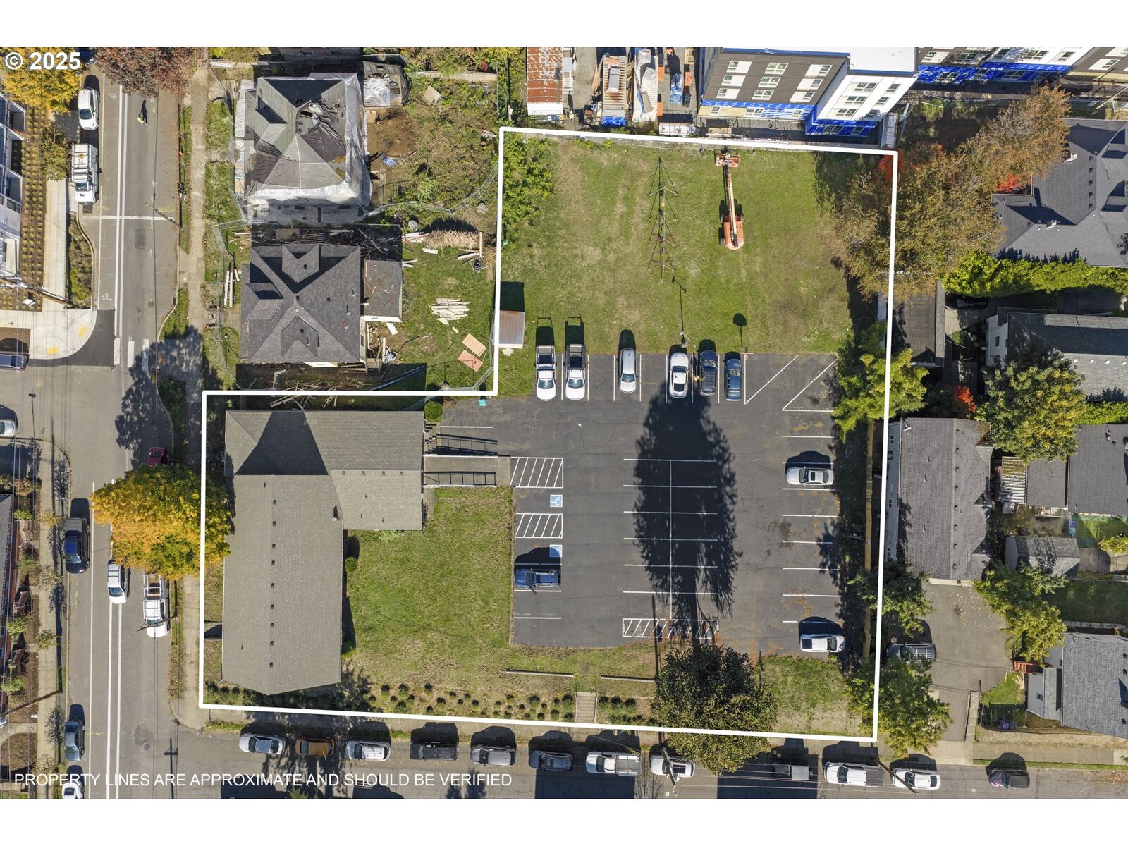 Property Photo: 4822 N Vancouver Ave OR 97217