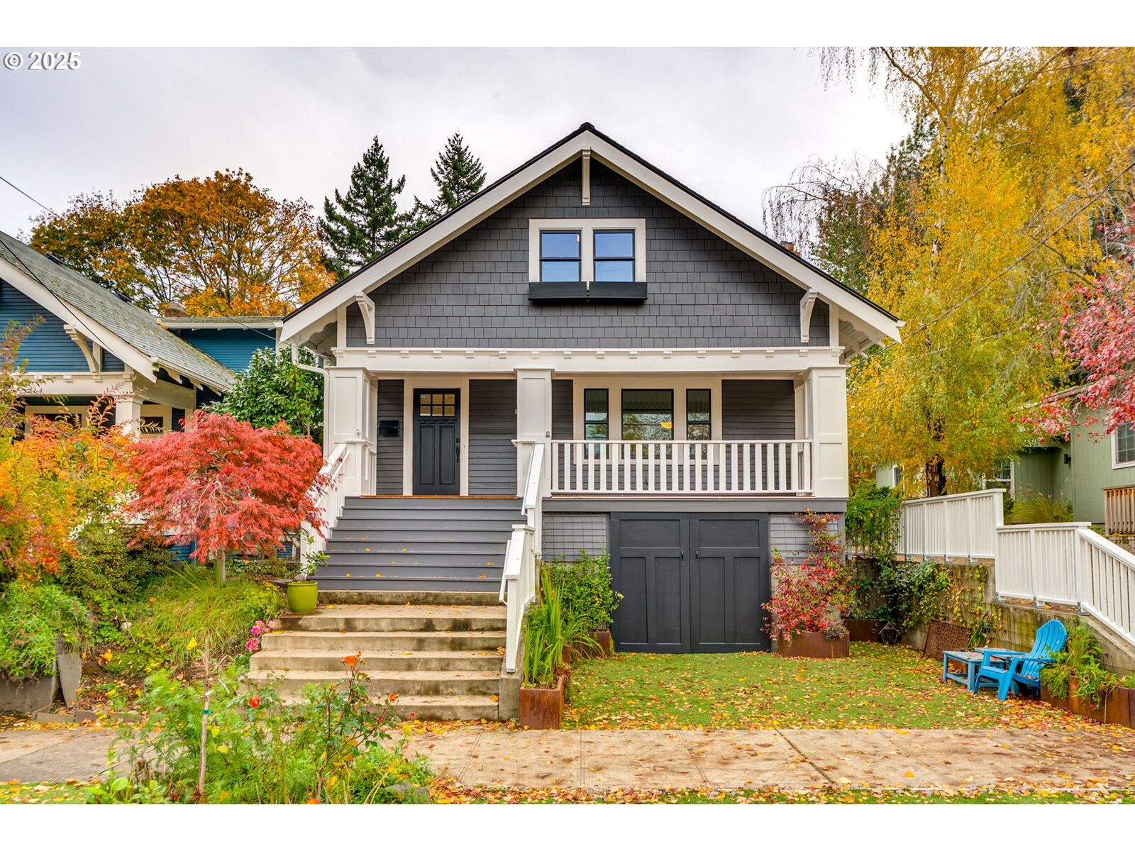 Property Photo: 1734 SE 43rd Ave OR 97215