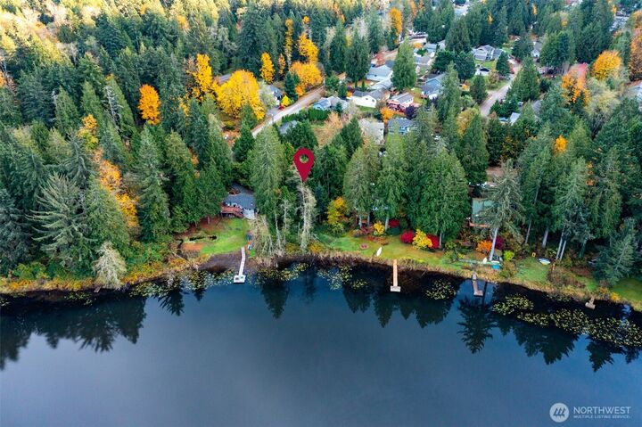 Property Photo:  555  Lakeside Drive  WA 98284 