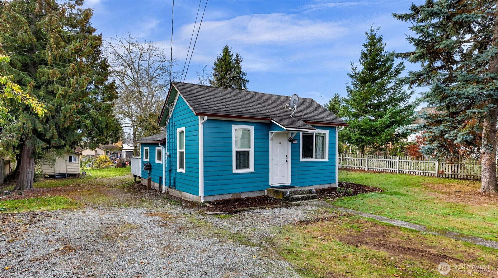 Property Photo: 1971 Willard Avenue WA 98248