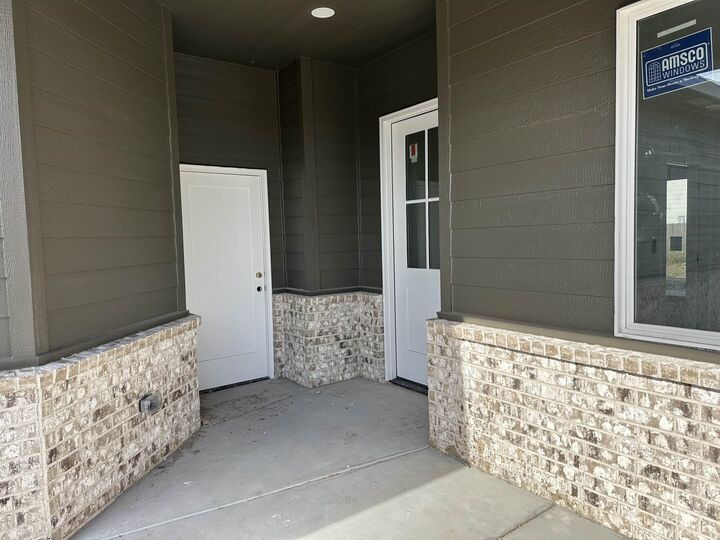 Property Photo:  4434 N Sunny Ct  KS 67205 