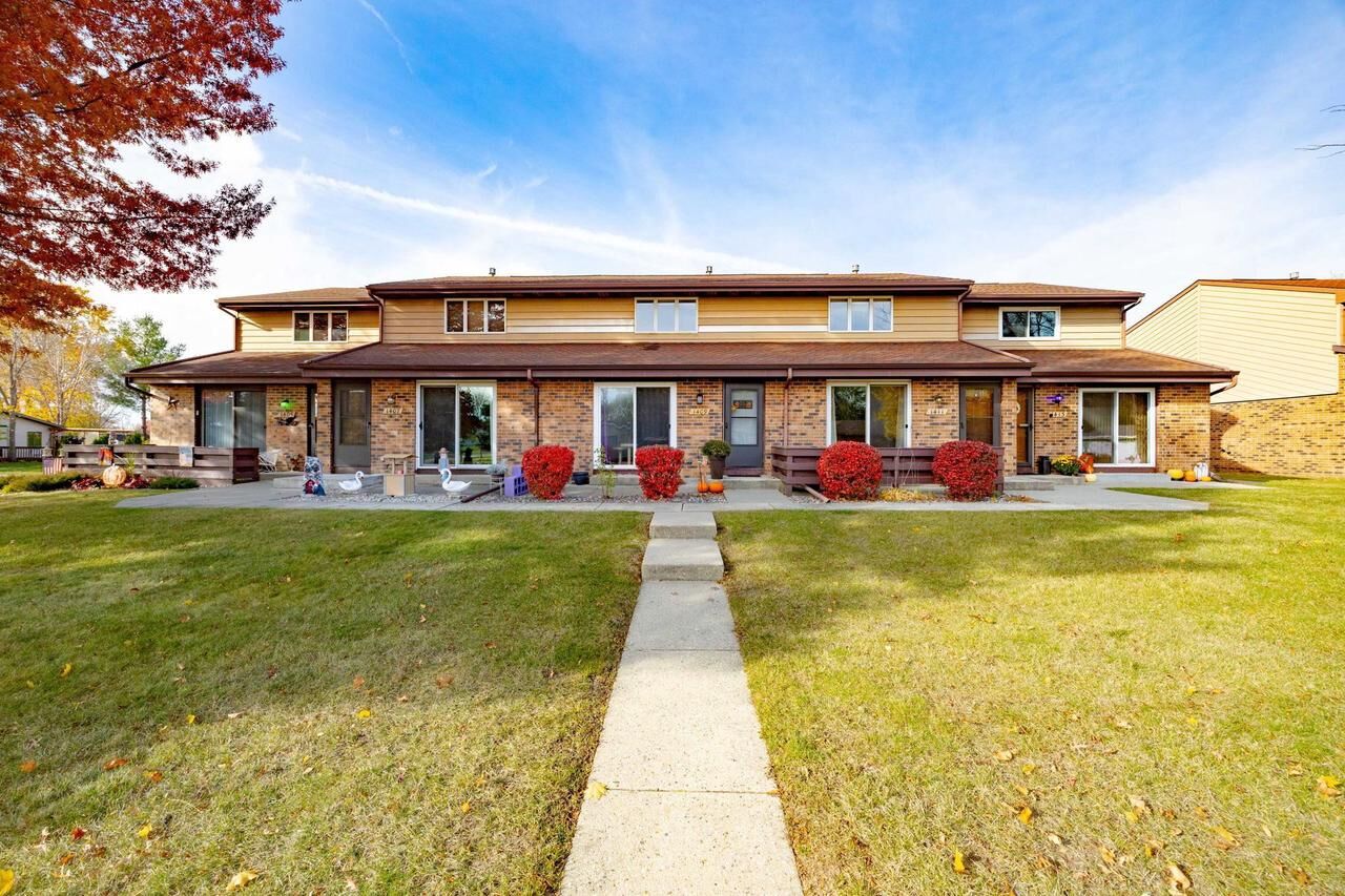 Property Photo: 1411 Holly Drive WI 53546