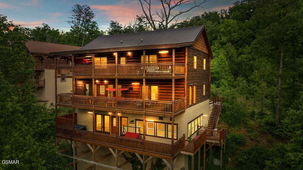 Property Photo: 2864 Owens Rdg Way TN 37876