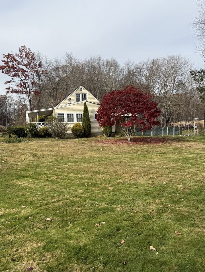 Property Photo: 432 Pepper Street CT 06468