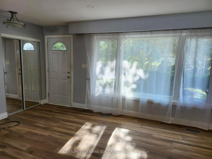 Property Photo: 1441 Park Road S ON L1J 4K5