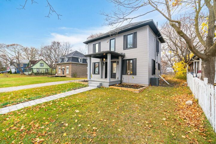 Photo de la propriété:  17 Park Street E  ON N0A 1P0 