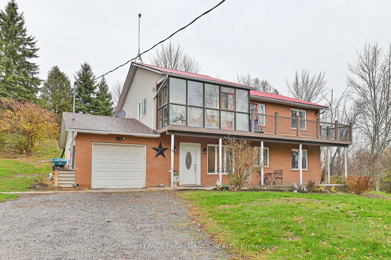 Property Photo: 1403A Crookston Road ON K0K 3J0