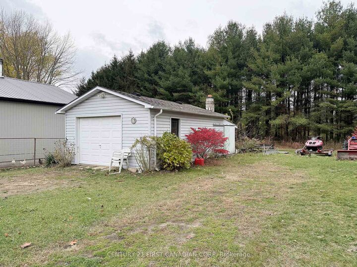 Photo de la propriété:  291 24 Highway W  ON N0E 1X0 