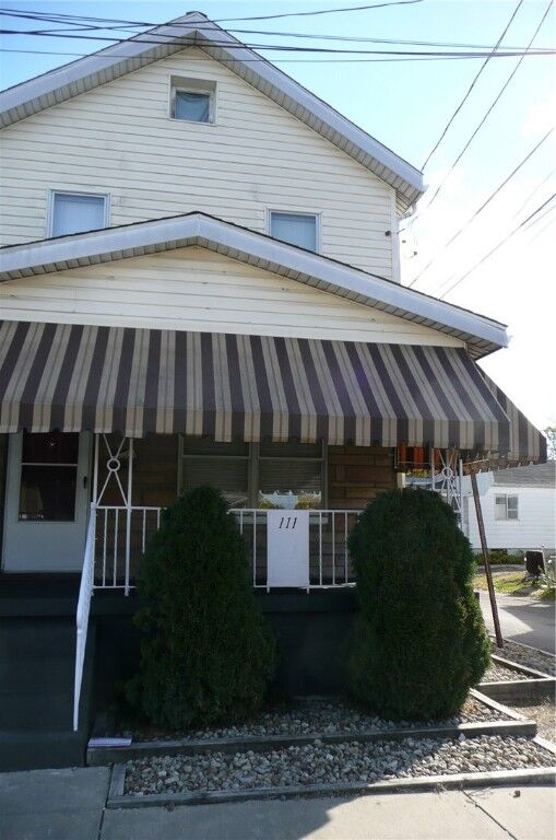 Property Photo: 111 Mulberry St PA 15108