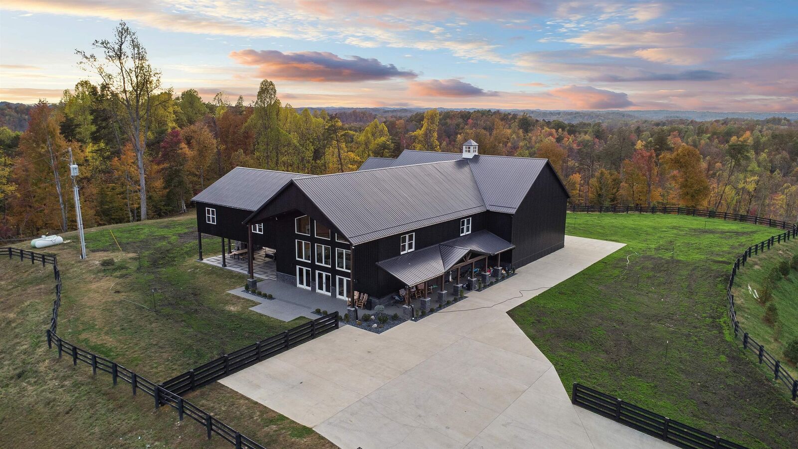 Property Photo:  17310 Milky Way  KY 41129 