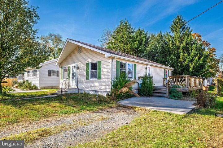 Property Photo:  408 Fisher Avenue  DE 19963 