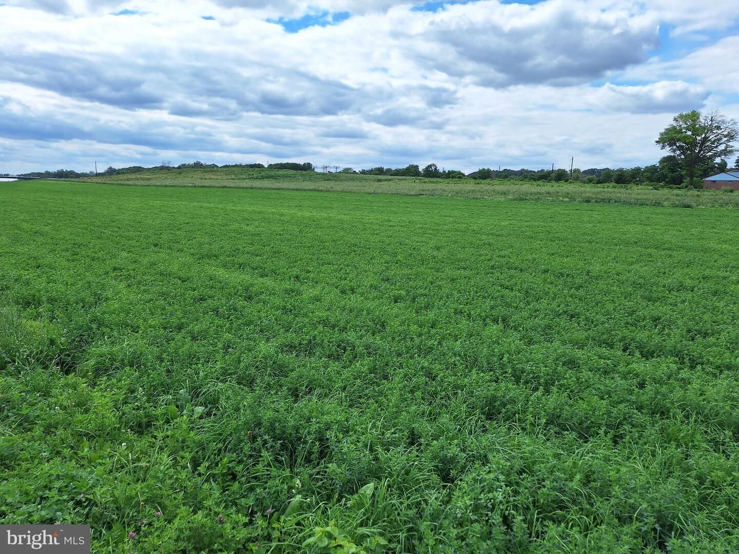 Property Photo:  12 S Kinzer Road  PA 17535 
