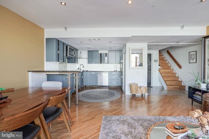 Property Photo: 3 N Columbus Boulevard 111 PA 19106