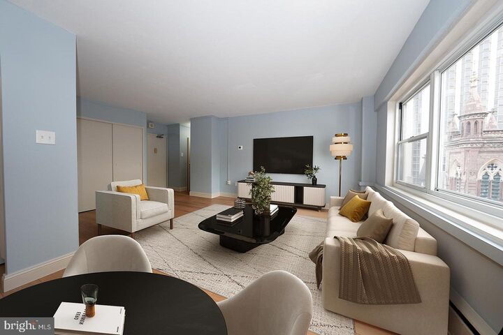 118 S 21st Street 1007  Philadelphia PA 19103 photo