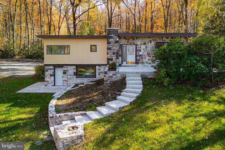 Property Photo: 3211 Pricetown Road PA 19522