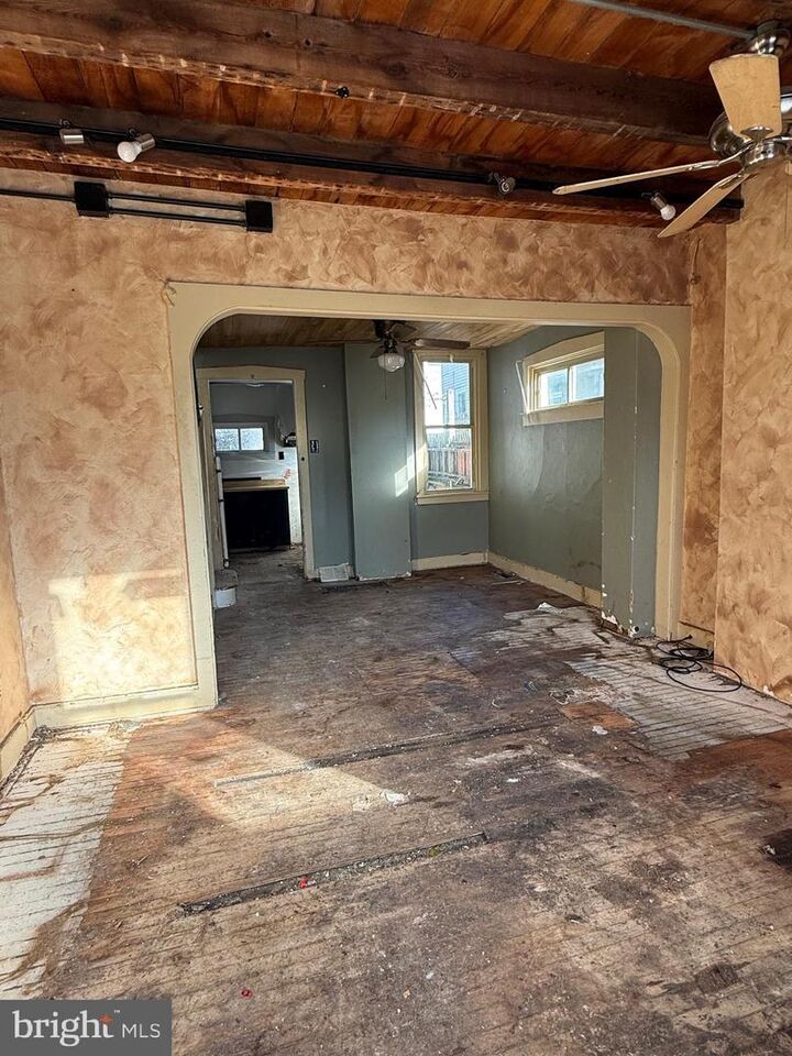 Property Photo: 305 N Marshall Street PA 17602