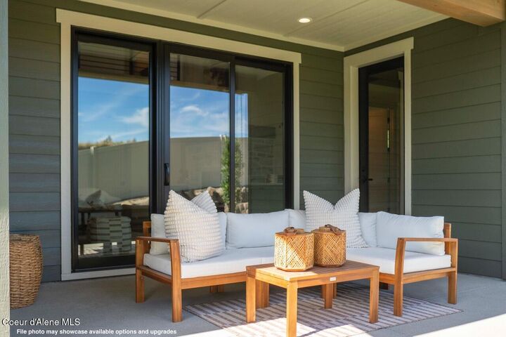 Property Photo: 1002 E Sleeping Deer Ave ID 83835