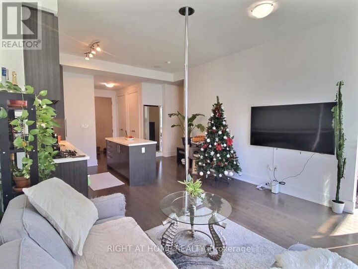 Property Photo:  39 Queens Quay East 932  ON M5E 0A5 
