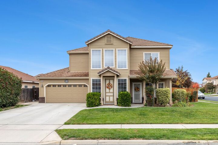 2946 Holt Avenue  Sanger CA 93657 photo