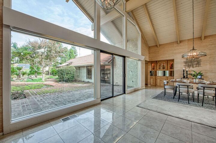 Property Photo:  5453 E Butler Avenue  CA 93727 