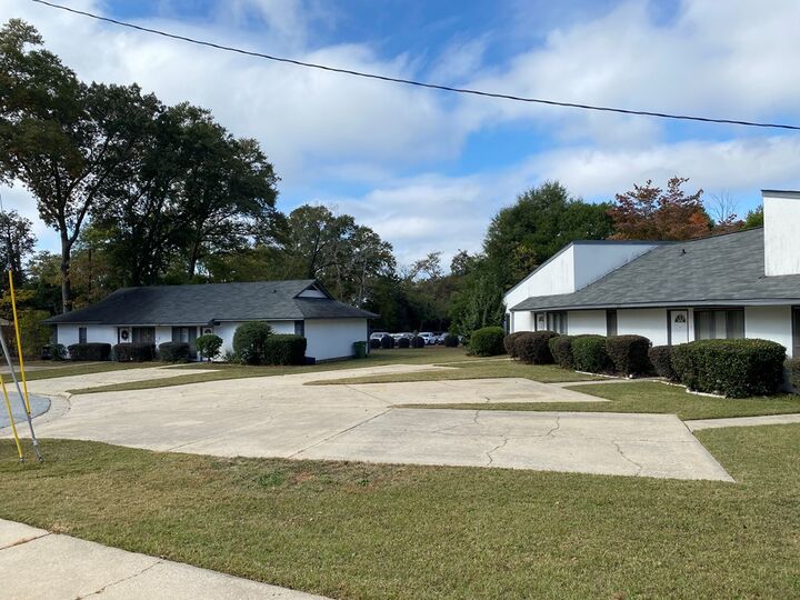 Property Photo: 6225 Westbrook Drive GA 31909