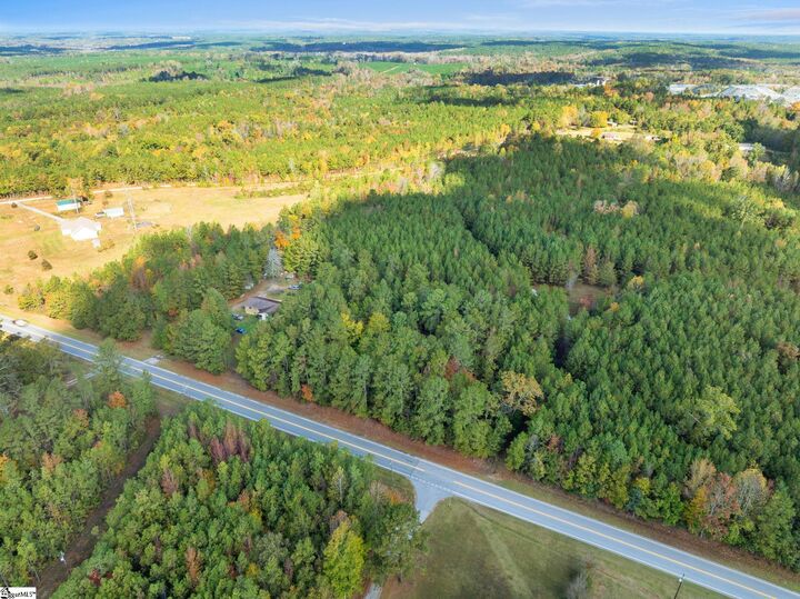 Property Photo: 00 Highway 72 E SC 29325