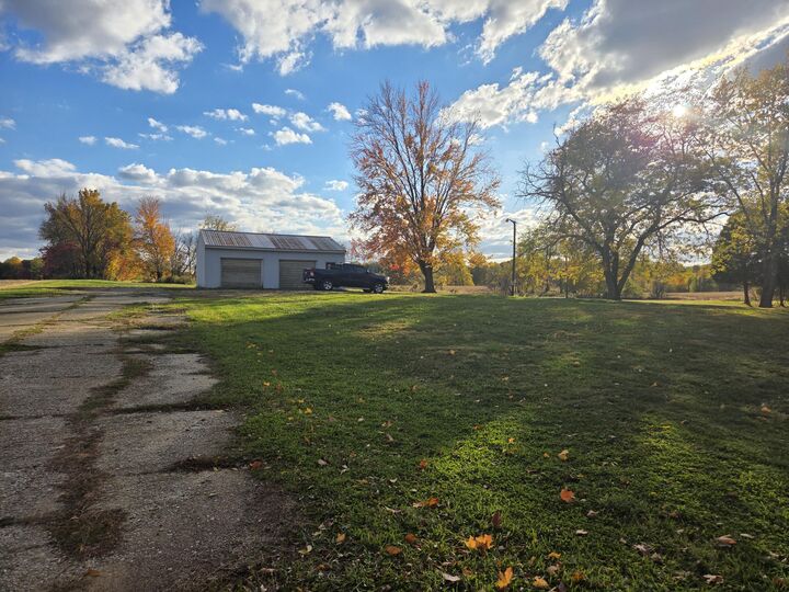 Property Photo:  33260 State Line Road  IN 46552 