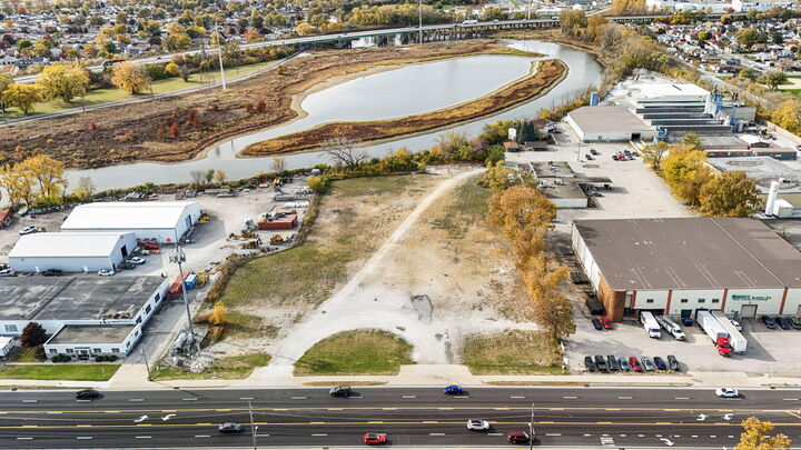 Property Photo: 5300 Indianapolis Blvd IN 46312