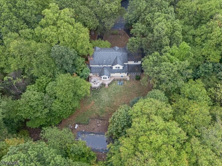 Property Photo: 240 Ottowa Ln NJ 07417