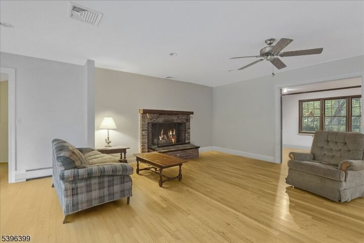 Property Photo: 240 Ottowa Ln NJ 07417