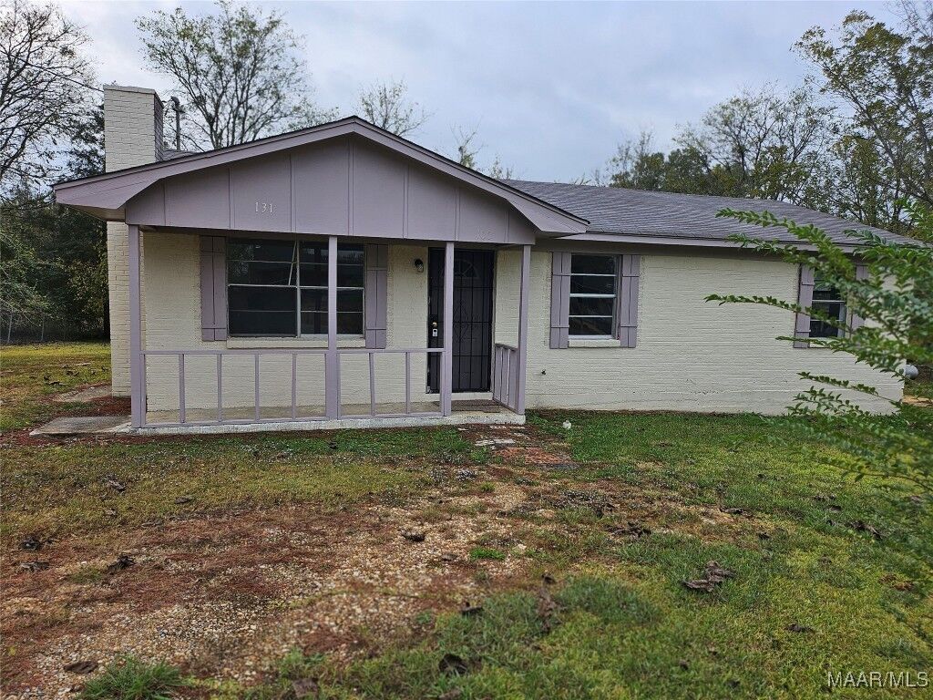 Property Photo:  131 Reeves Drive  AL 36040 