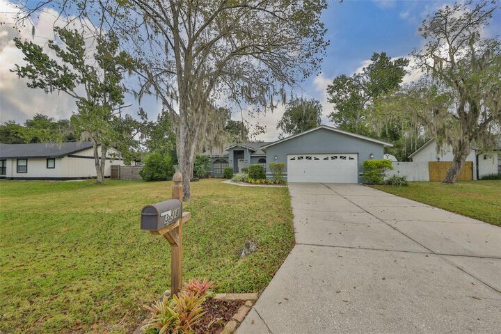 Property Photo:  3818 Biscay Place  FL 34639 