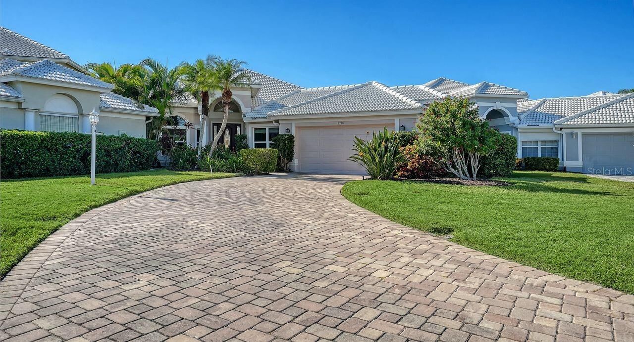 Property Photo:  6790 Paseo Castille  FL 34238 