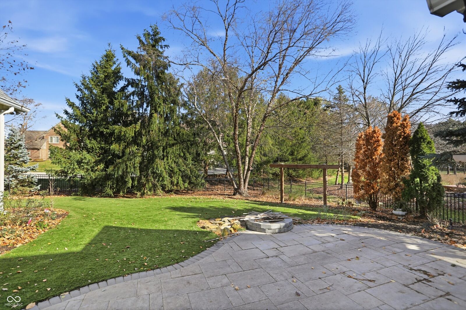 Property Photo: 12443 Pebblepointe Pass IN 46033