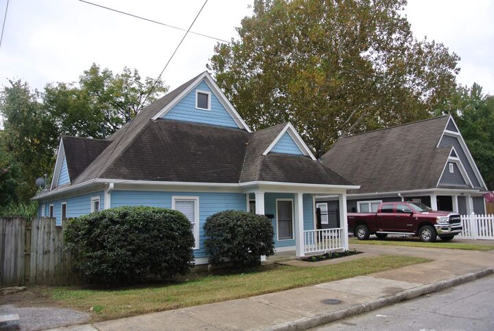Property Photo: 2235 Walker St TN 38104