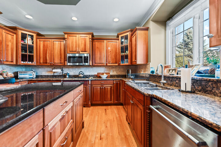 Property Photo: 3N943 Ralph Waldo Emerson Lane IL 60175