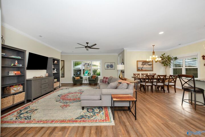 Property Photo: 2715 7th Avenue SW AL 35805