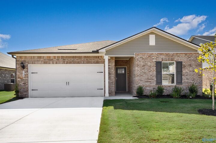 Property Photo: 108 Gypsy Way AL 35773