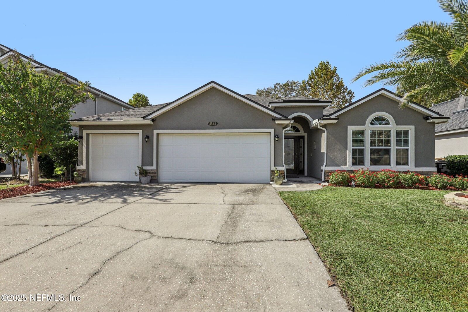 Property Photo: 4544 Plantation Oaks Boulevard FL 32065