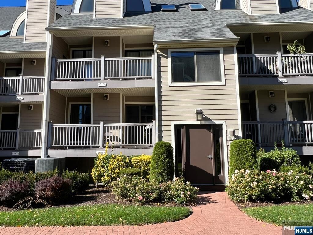 Property Photo: 216 River Renaissance B16 NJ 07073