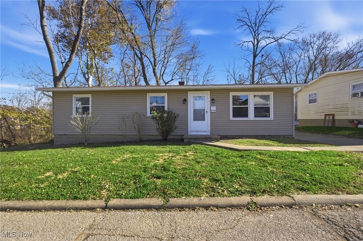 Property Photo: 512 Maple Street A WV 26101