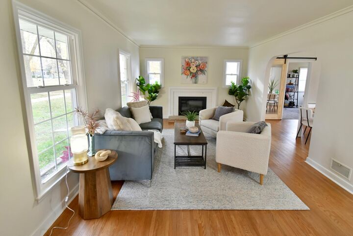 Property Photo: 716 Maple Street MN 56308